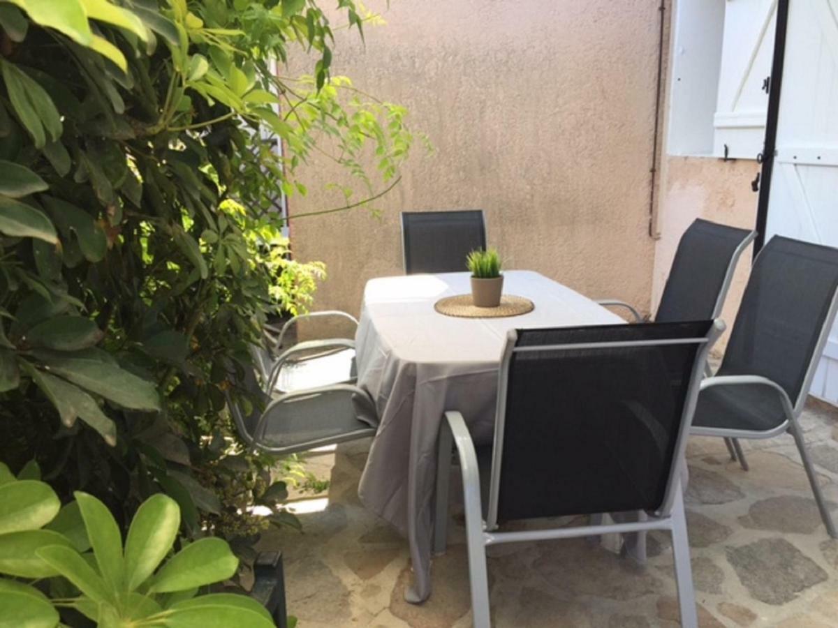 Appartements La Fossette Plage Le Lavandou Exteriér fotografie